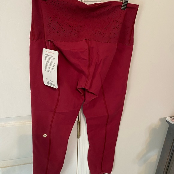 Lululemon free spirit 7/8 tights leggings Luon rosewood size 8 NWT authentic - Picture 3 of 7